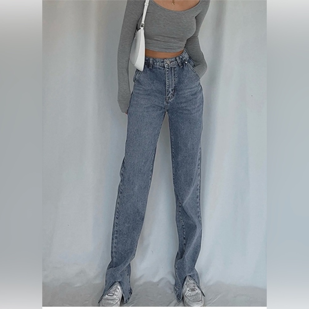 Commense Women's Classic Straight‎ Leg Jeans Denim Slit Hem Blue Size Large NWT